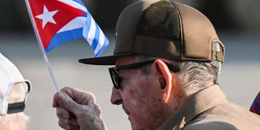 Russia backs Cuba